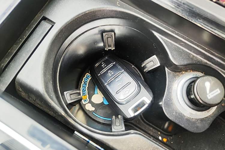 Used Hongqi H5 2024 2.0T Automatic Smart Connect Flagship Edition