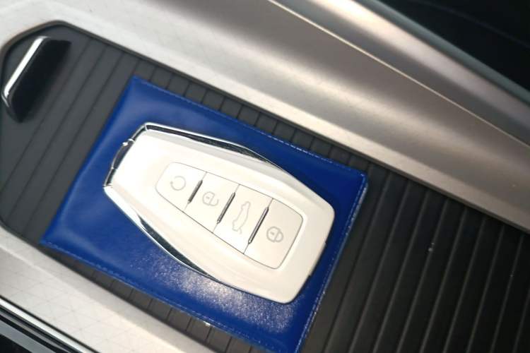 Used Geely Auto Preface 2025 Dongfang Yao 1.5TD Kunlun Edition