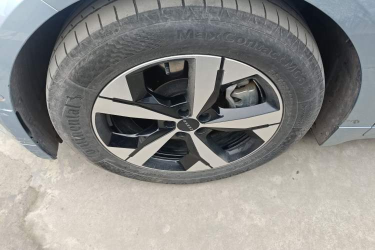 Used Zeekr 001 2023 WE Edition 100 kWh
