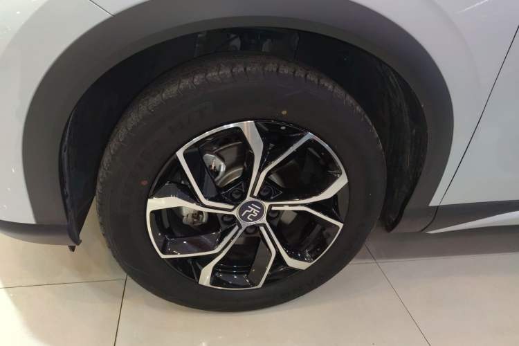 Used BYD Yuan PLUS 2024 Honor Edition 510KM Leading Model Left Front Wheel Hub