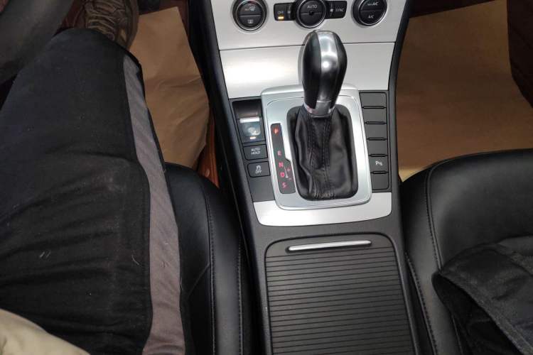 Used Volkswagen Magotan 2016 1.8TSI Smart Enjoyment Leading Model
