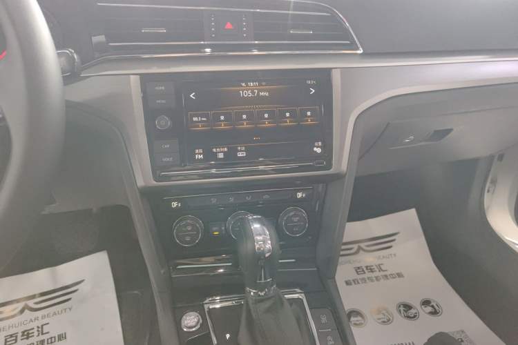 Used Volkswagen Lamando 2019 280TSI DSG Comfort Edition China VI standard Audio And AC Panel