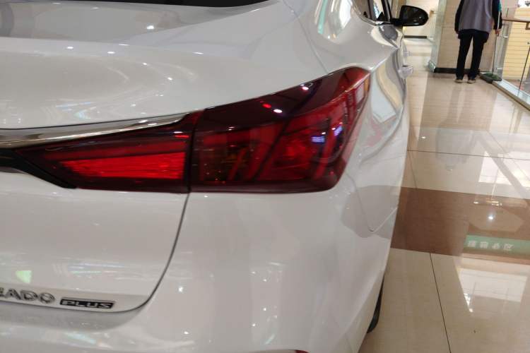 Used CHANGAN Eado 2020 PLUS Million Edition 1.6L GDI CVT Luxury Model Right Rear Taillight