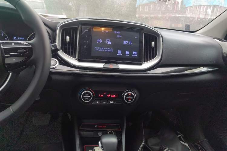 Used Kia kx1 Stonic 2019 1.4L Automatic Fun Edition China V Standard