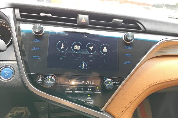 Used Toyota Camry 2019 Revised Version Dual-Engine 2.5 HG Luxury Edition
