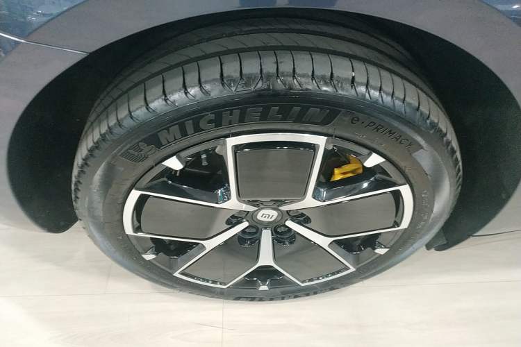 Used Xiaomi Auto SU7 2024 Four-Wheel Drive Ultra-Long Range Advanced Intelligent Driving Max Edition Exterior 5