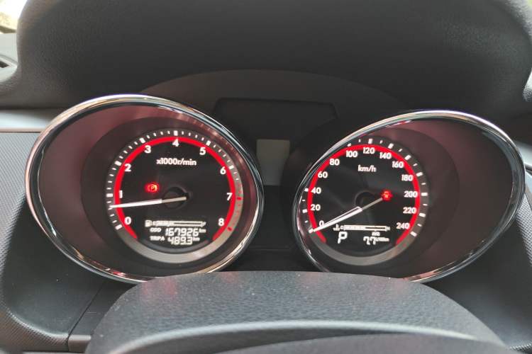 Used Bestune B70 2014 2.0L automatic luxury version Instrument Cluster