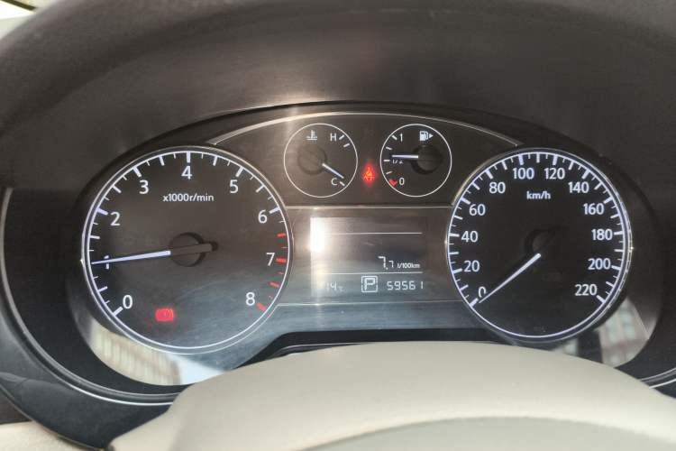 Used Nissan Tiida 2011 1.6L CVT Smart Version Instrument Cluster