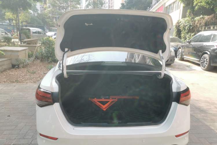 Used Nissan Sylphy 2022 1.6L XL CVT Enjoyment Edition
