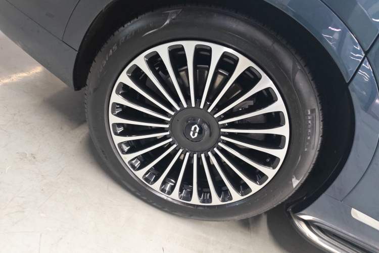 Used Hima AITO M9 2024 All-Electric Ultra Version 100 kWh 5-Seater Model