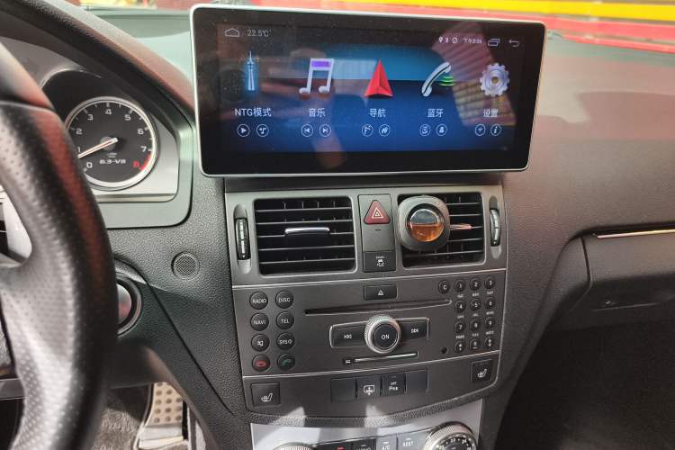 Used Mercedes-Benz C-Class AMG 2010 AMG C 63 Sport Enhancement Edition Audio And AC Panel