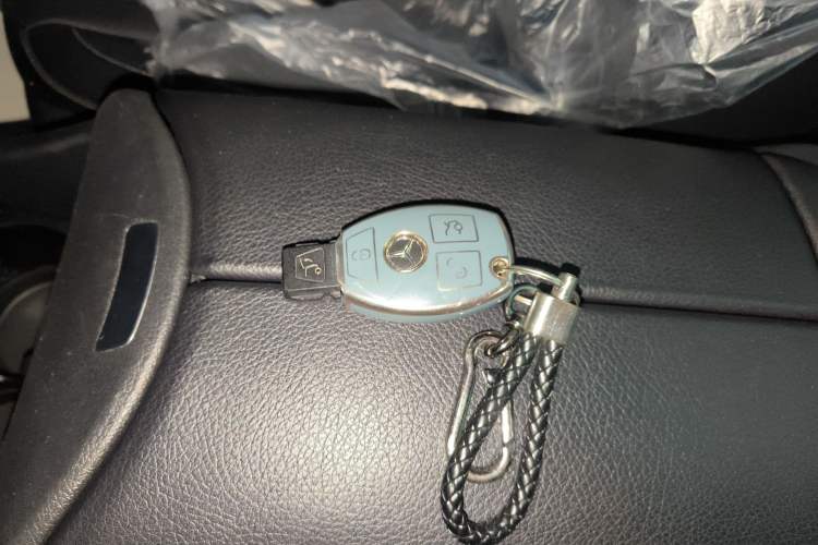 Used Mercedes-Benz V-Class 2021 V 260 L Long Wheelbase Prestige Edition