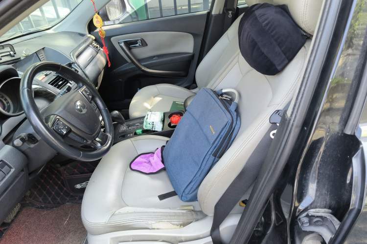 Used Bestune X80 2015 2.0L automatic comfort version