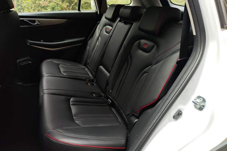 Used CHANGAN CS75 2018 280T Automatic Smart Edition China V-standard