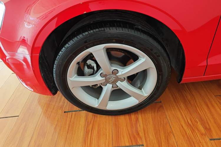 Used Audi A3 2014 Limousine 35 TFSI Automatic Comfort Model
