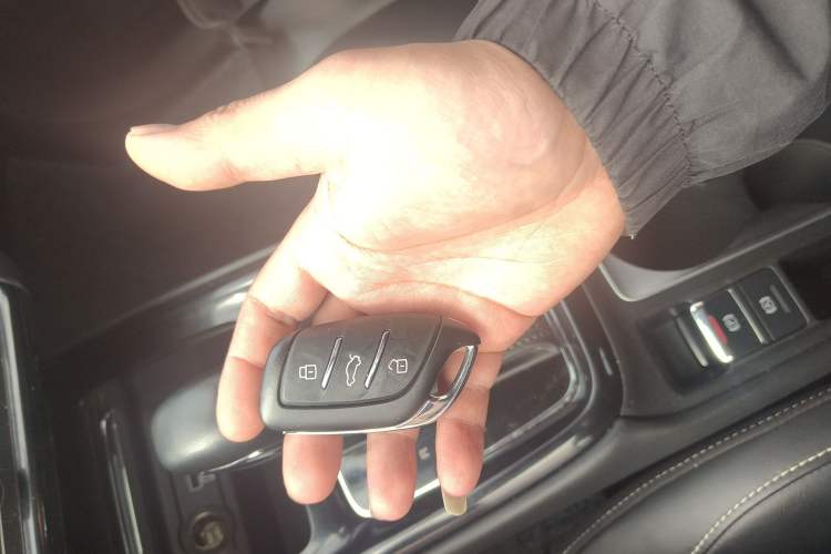 Used Roewe i5 2020 1.5L Automatic 4G Connect Luxury Flagship Edition