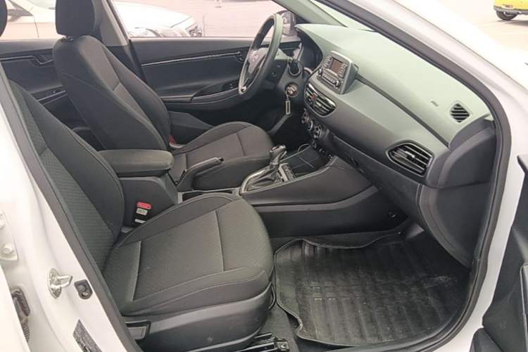 Used Hyundai Celesta 2018 1.6L Automatic GL Enjoyment Edition China VI compliant
