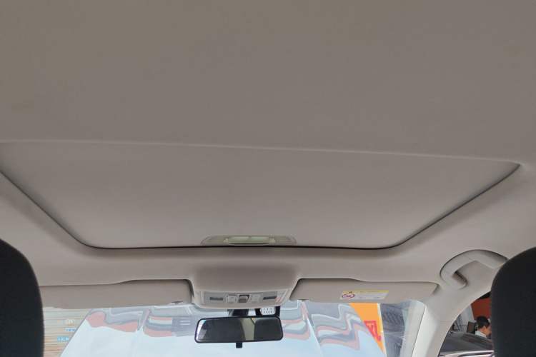 Used Volkswagen Lavida 2022 1.5L Automatic Comfort Edition Headliner