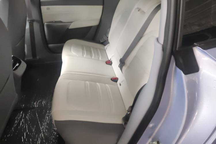 Used Dongfeng eπ eπ007 2024 Pure Electric 540 All-Wheel Drive Max Edition Left Rear Seat