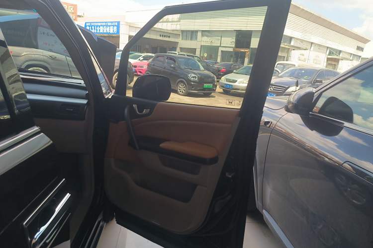 Used Honda Elysion 2012 2.4L VTi Luxury Edition
