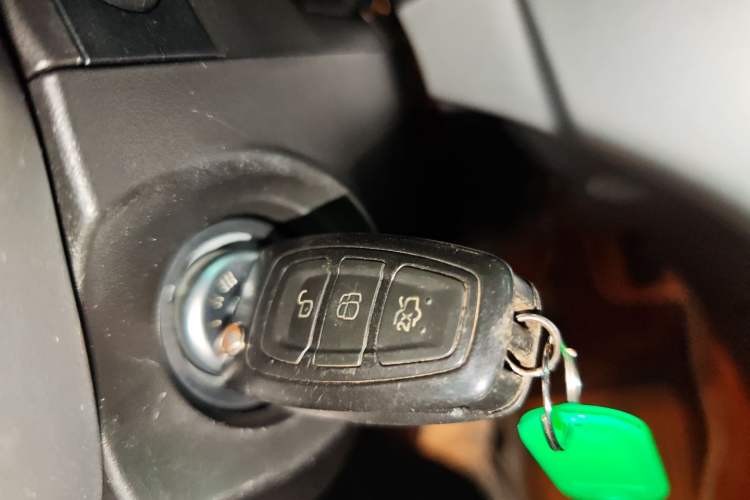 Used Ford Kuga 2015 1.5L GTDi Two-Wheel Drive Fashion Edition