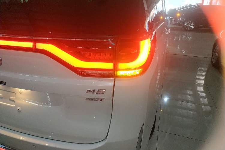 Used GAC Trumpchi M8 2021 Lingxiu Series 390T Deluxe Edition Right Rear Taillight