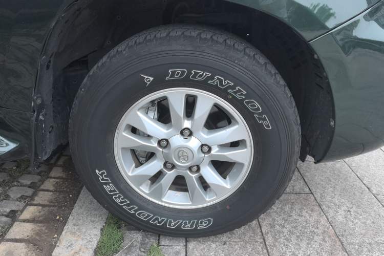 Used Toyota Land Cruiser 2010 4.0L Automatic VX