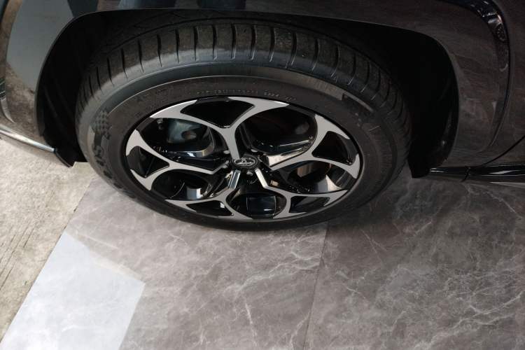 Used Toyota Wildlander New Energy 2021 High-Performance Edition 2.5L Four-Wheel Drive Powerful Version