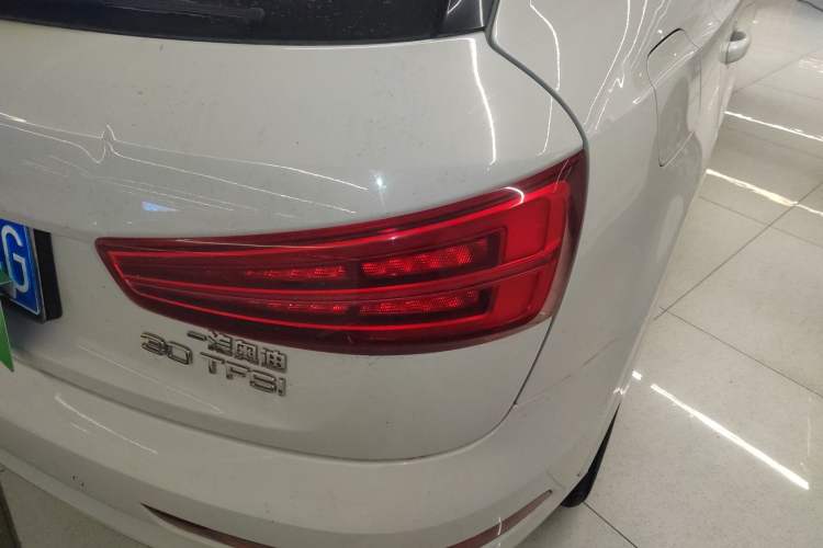 Used Audi Q3 2018 30th Anniversary Edition 30 TFSI Fashion Model
