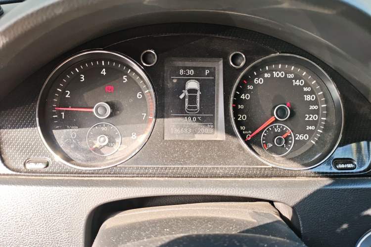 Used Volkswagen Magotan 2012 Revised 1.8TSI Luxury Version