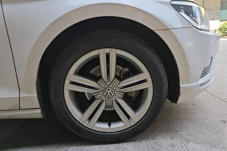 Used Volkswagen Lamando 2015 280TSI DSG Comfort Edition