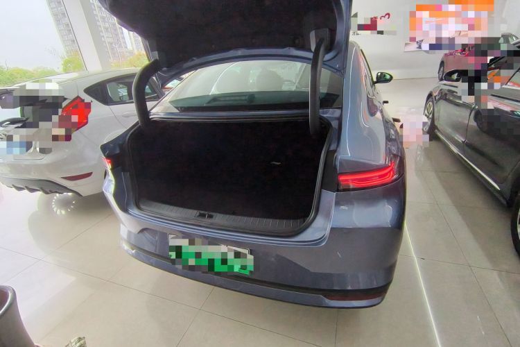 Used Nissan N6 2026 Model 180 Max Trunk