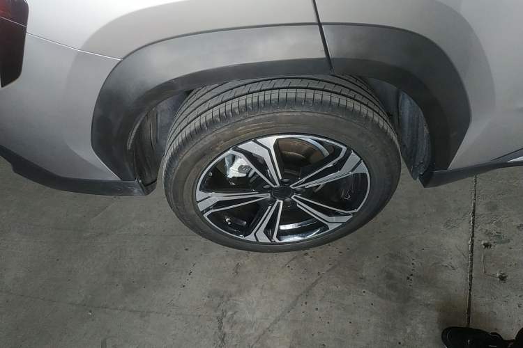 Used Geely Galaxy L7 2025 EM-i 115km Exploration+ Edition
