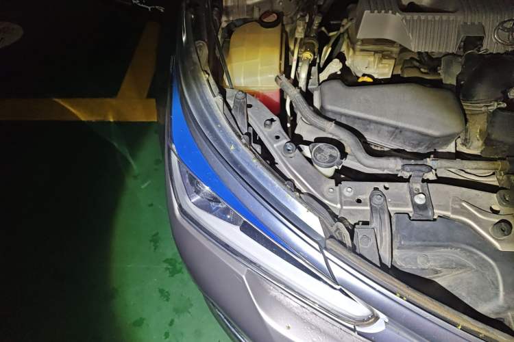 Used Toyota Corolla 2016 Dual-Engine 1.8L E-CVT Leading Edition
