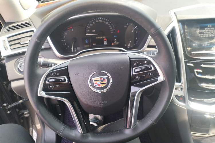 Used Cadillac SRX 2014 3.0L Comfort Model
