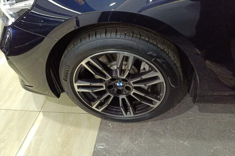 Used BMW 5 Series 2025 530Li Leading Model M Sport Package