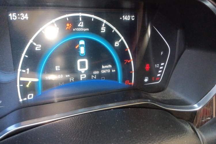 Used Zotye SR9 2017 2.0T Automatic Ultimate Road Edition