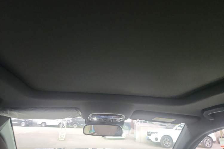 Used Chery Tiggo 8 PLUS C-DM 2025 1.5T 116 km Prestige Version 5 Seats