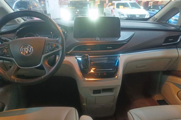 Used Buick GL8 2022 Land Business Class 652T Luxury Model
