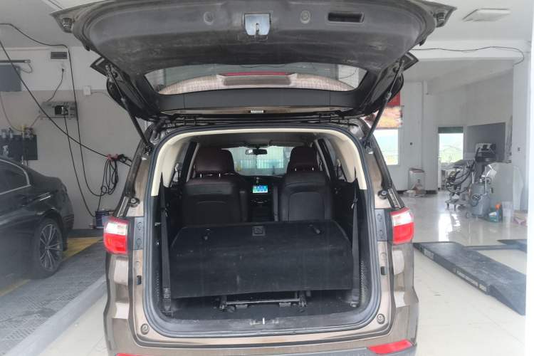 Used CHANGAN Lingxuan 2017 1.6L Manual Happiness Edition