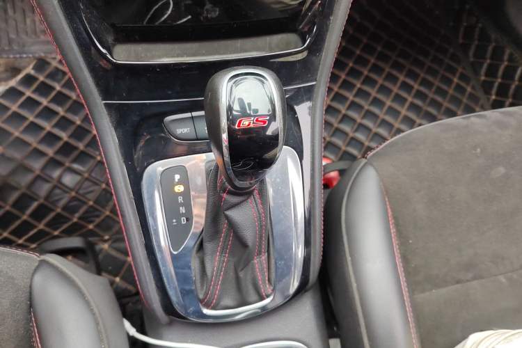 Used Buick Verano 2018 Hatchback GS 20T Dual-Clutch Leading Model
