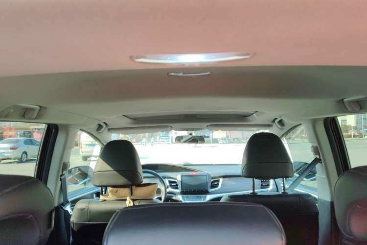 Used Honda Jade 2017 1.8L automatic Comfort version 5 seats