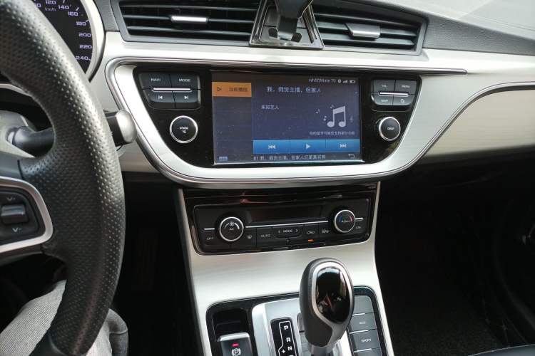 Used Geely Auto Emgrand GL 2017 1.3T DCT Elite Model
