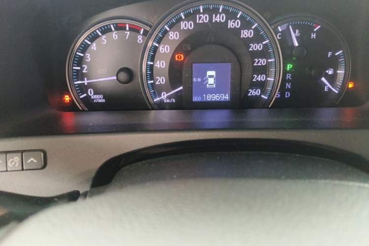 Used Toyota Crown 2010 3.0L Royal Saloon