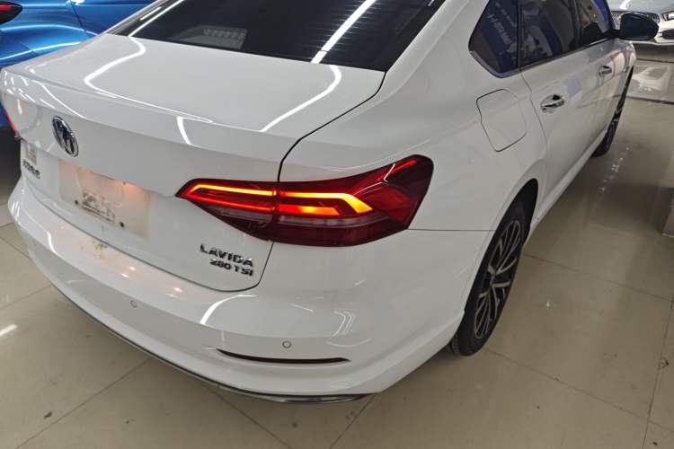 Used Volkswagen Lavida 2018 280TSI DSG Luxury Edition China V Standard
