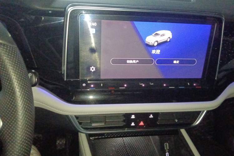 Used Volkswagen Teramont 2021 380TSI Four-Wheel Drive Prestige Flagship Edition Audio And AC Panel