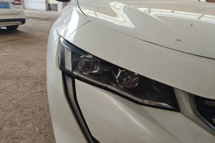 Used Peugeot 508 2019 508L 400THP PureTech Driving Control Version China VI Standard Right Front Headlight