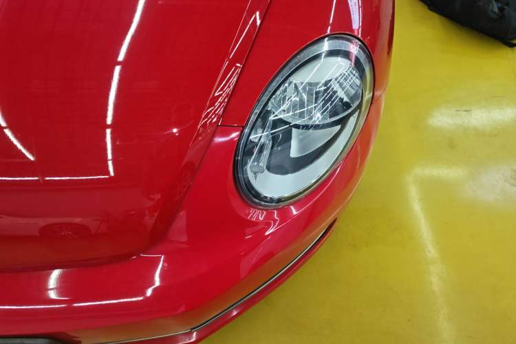 Used Volkswagen Beetle 2015 180TSI model
