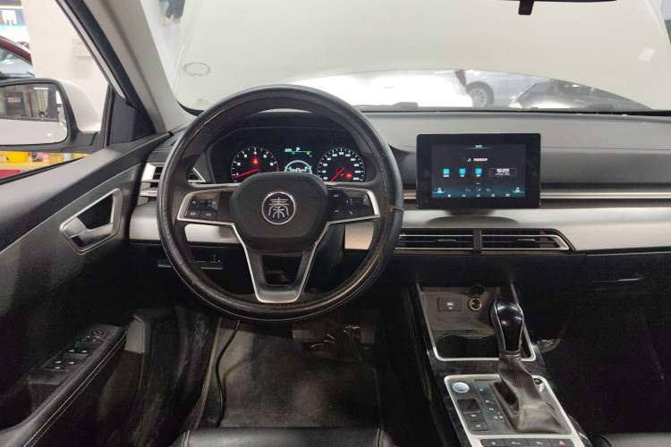 Used BYD Qin 2019 1.5L Automatic Luxury Model Steering Wheel