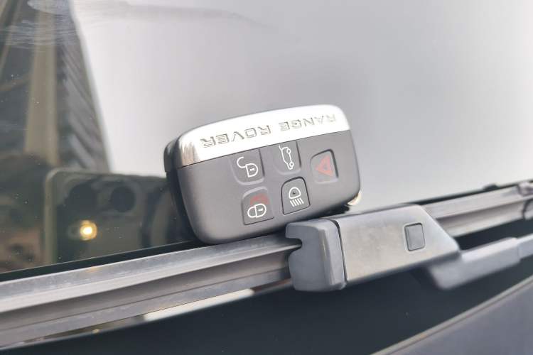 Used Land Rover Range Velar 2020 P250 R-DYNAMIC S
